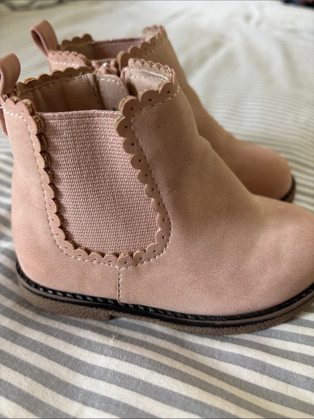 Kids Pink Chelsea Boots